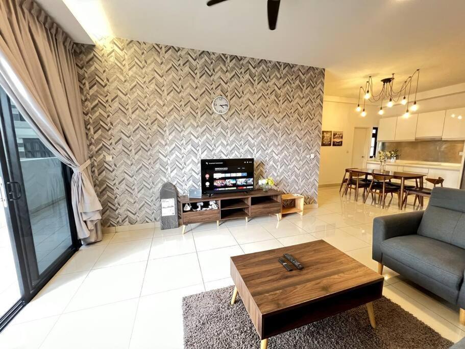 Meridinmedini Familytrip 5Min To Legoland By Vdo Homestay Nusajaya  Esterno foto
